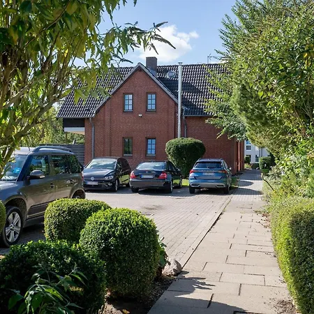 Alte Bergstrasse 6 Flundernest * Шарбойц